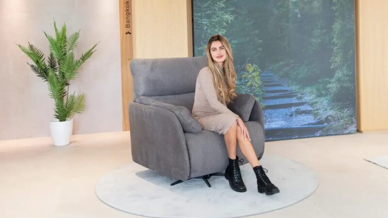 Adan recliner armchair with comfortable high backrest