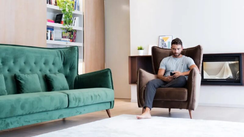 Simone sillón fama 2020 03