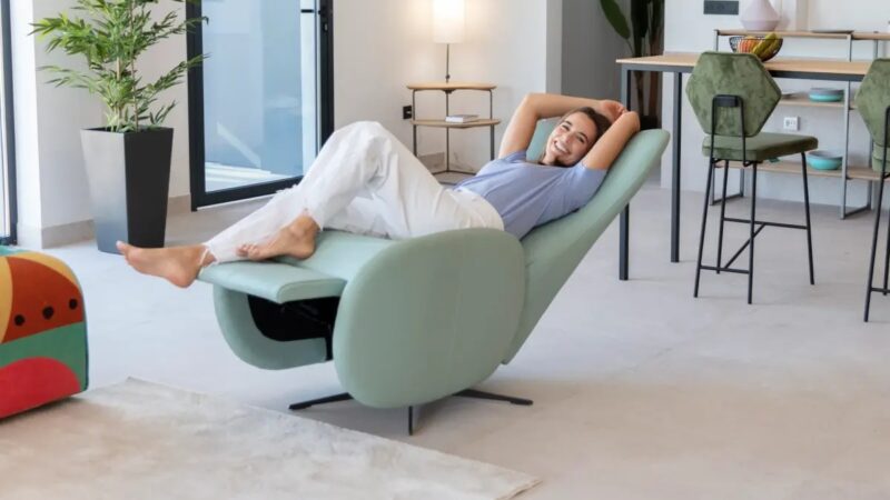 Mondrian Sillon Fama oct2023 04