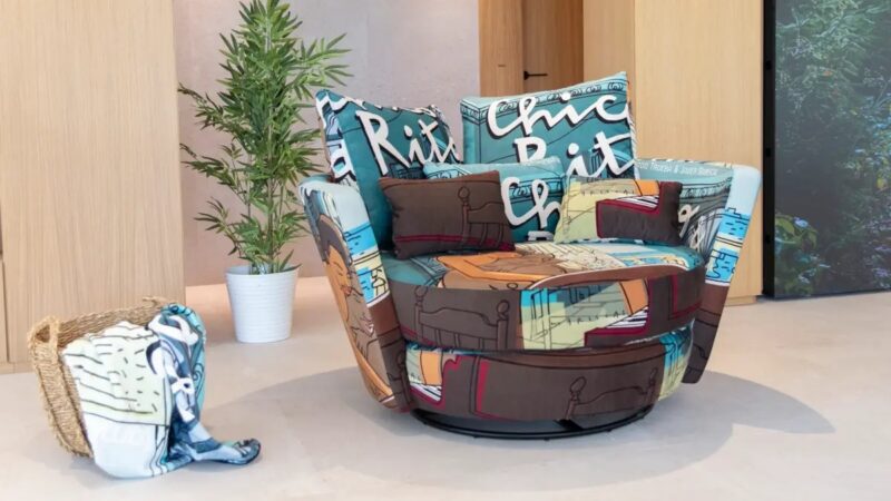 Mynest large round armchair printed Mariscal