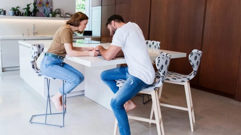 Helga taburete Fama 2020 04