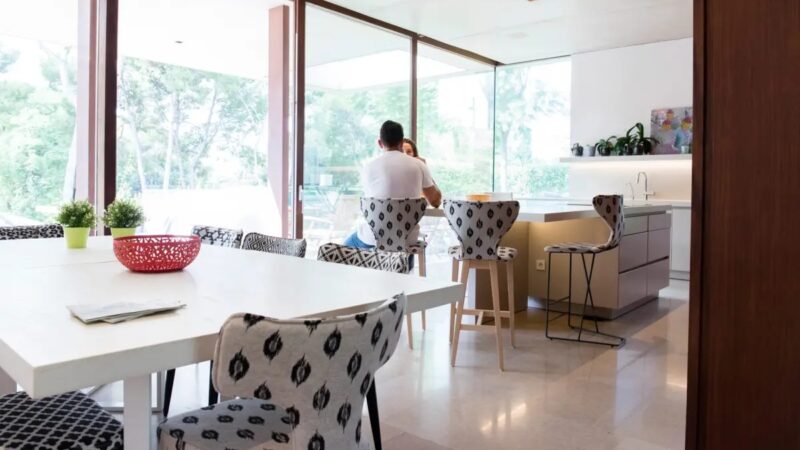 Helga taburete Fama 2020 05