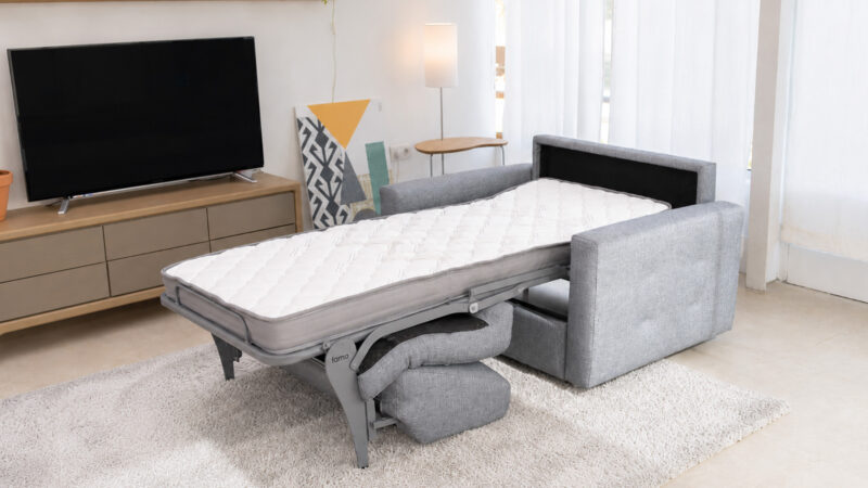 Contemporary Armchair-Bed Bolero