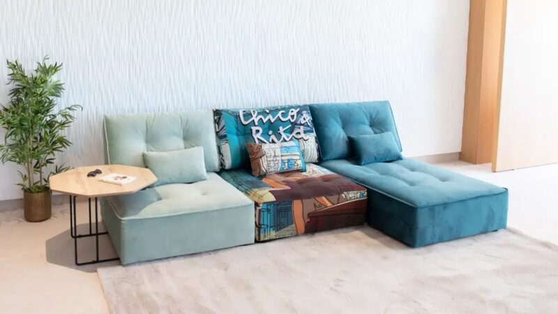 Arianne Love modular low sofa in blue and Mariscal pattern