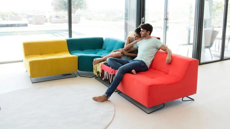 Luci Pop sofa fama 2019 03