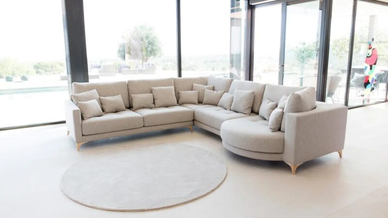 Opera sofa Fama 2019 03