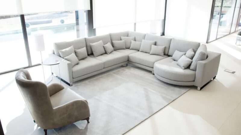 Opera sofa Fama 2018