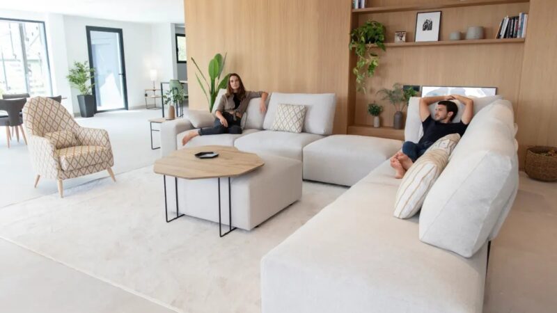 White modular sofa model Teseo by Fama Sofas