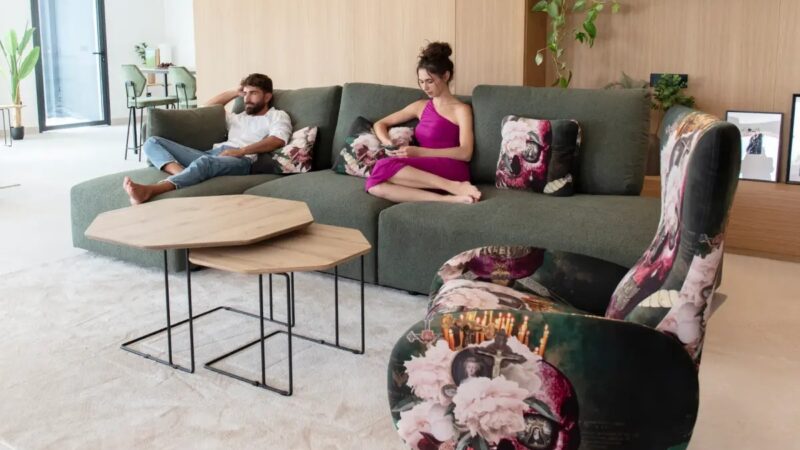 Teseo modular green sofa