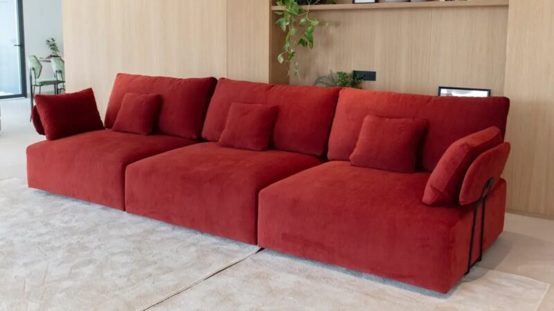 Teseo modular red sofa
